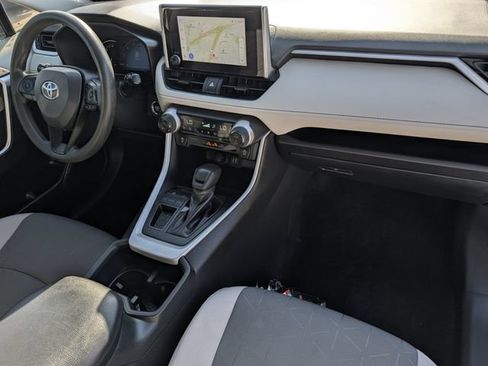 Used 2023 Toyota RAV4 XLE w/ Convenience Package FWD image 33