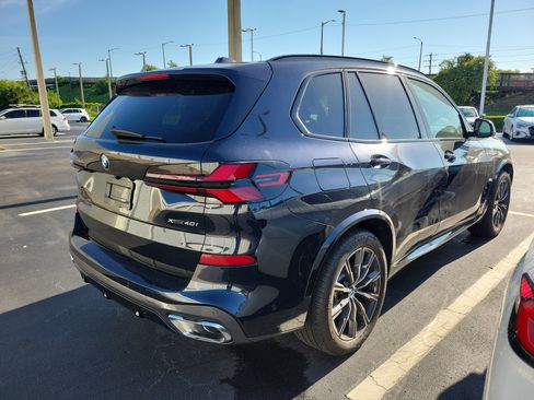 Used 2026 BMW X5 xDrive40i AWD/4WD image 3