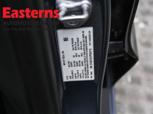 Used 2023 Tesla Model 3 Standard Range image 33