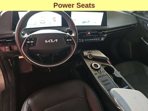 Used 2023 Kia EV6 Wind w/ Wind Technology Package AWD/4WD image 13