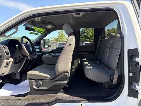 Used 2017 Ford F250 XLT AWD/4WD image 33