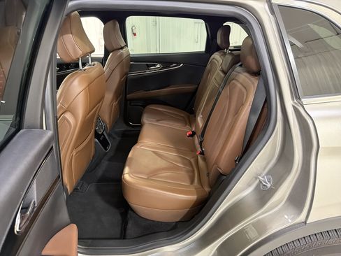 Used 2023 Lincoln Nautilus Reserve w/ Cargo Utility Package image 12