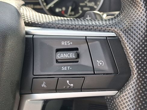 Used 2025 Mitsubishi Outlander ES AWD/4WD image 23