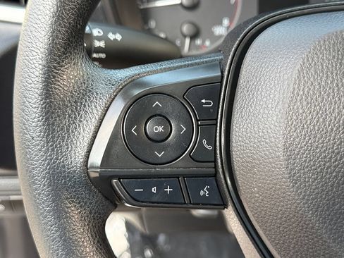 Used 2023 Toyota Corolla LE FWD image 22