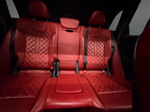 Used 2021 Audi SQ5 Premium Plus w/ Premium Plus Package AWD/4WD image 26