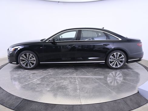 Used 2023 Audi A8 L 3.0T image 2