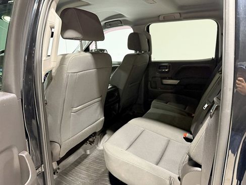 Used 2018 Chevrolet Silverado 1500 LT w/ All Star Edition image 34