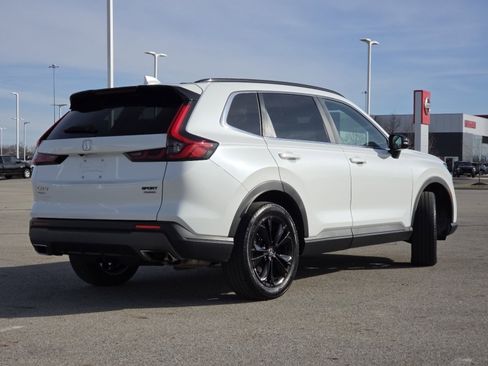 Used 2024 Honda CR-V Sport Touring image 17