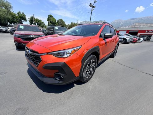 Used 2024 Subaru Crosstrek 2.0i Premium AWD/4WD image 8