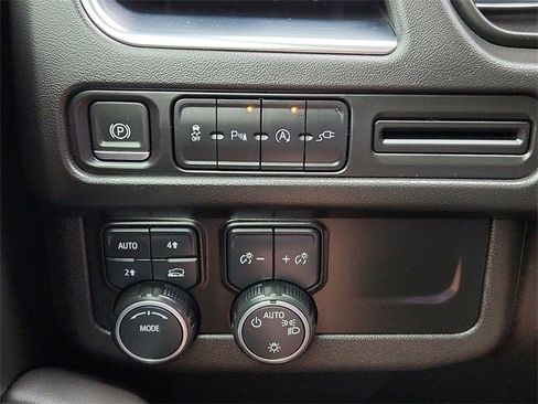 Certified 2021 Chevrolet Suburban RST w/ Rear Media and Nav Package image 22