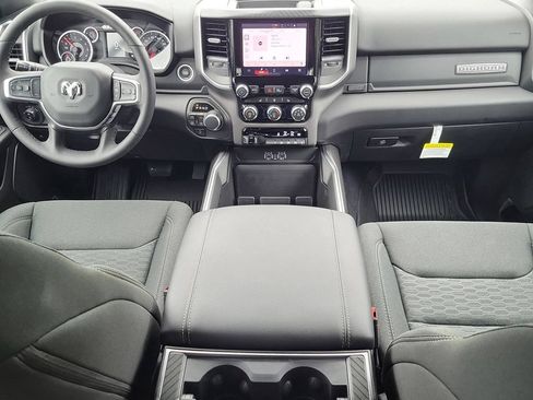 Used 2026 RAM 1500 Big Horn AWD/4WD image 10