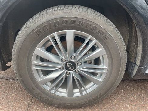 Certified 2024 INFINITI QX80 Luxe w/ Cargo Package image 23