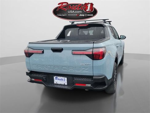 Used 2023 Hyundai Santa Cruz SEL Premium image 9