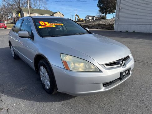 Used 2003 Honda Accord LX image 4