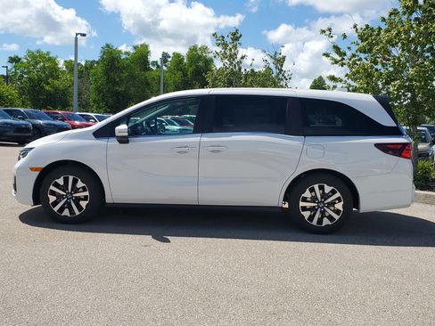 New 2026 Honda Odyssey EX-L image 9