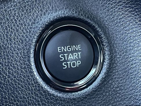 Used 2025 Toyota Tundra SR5 RWD image 19