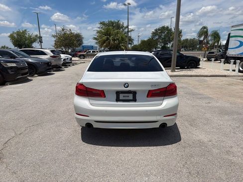 Used 2017 BMW 530i RWD image 9