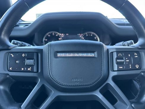 Used 2023 Land Rover Defender 130 X-Dynamic SE image 29