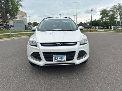 Used 2014 Ford Escape SE w/ Equipment Group 201A AWD/4WD image 2