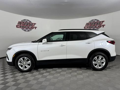 Used 2022 Chevrolet Blazer LT w/ Sound & Technology Package AWD/4WD image 4