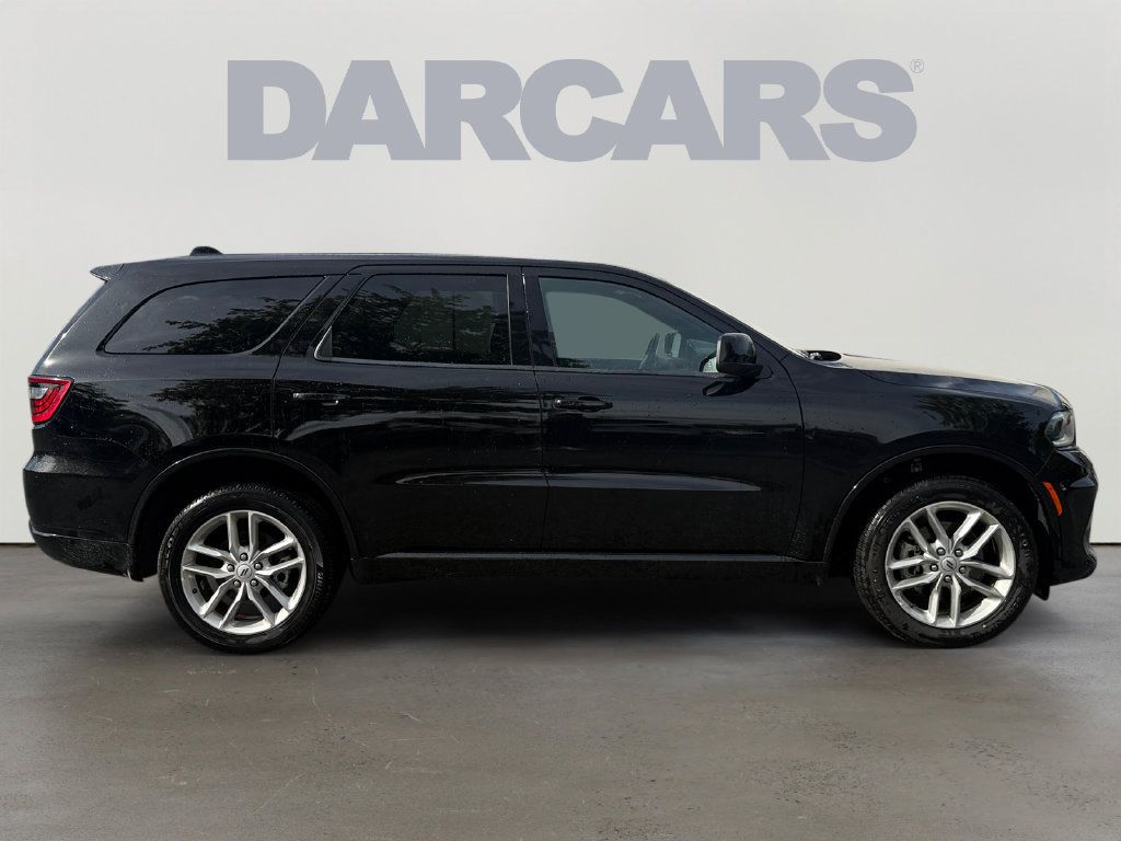 Used 2025 Dodge Durango GT AWD/4WD image 8