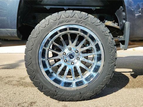 Used 2021 Chevrolet Silverado 1500 LT image 9