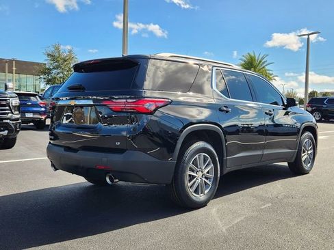 Used 2023 Chevrolet Traverse LT image 6
