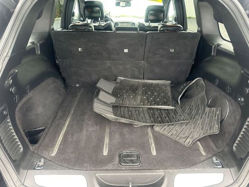 Used 2015 Jeep Grand Cherokee Overland w/ Advanced Technology Group image 16