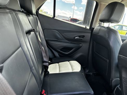 Used 2017 Buick Encore Essence AWD/4WD image 11