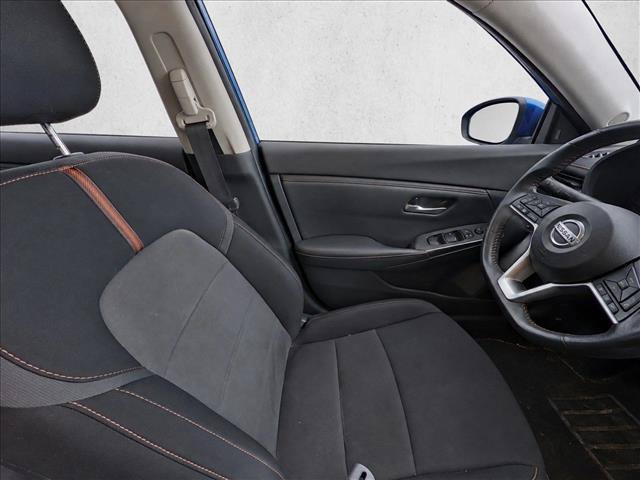 Used 2021 Nissan Sentra SR FWD image 11