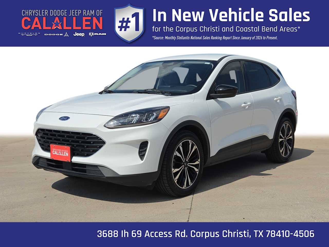 Used 2022 Ford Escape SE w/ SE Sport Appearance Package FWD image 1