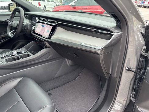 New 2026 Jeep Cherokee Limited AWD/4WD image 54