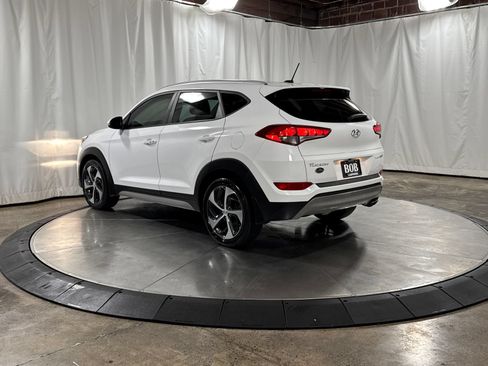 Used 2017 Hyundai Tucson Sport w/ Cargo Package FWD image 7
