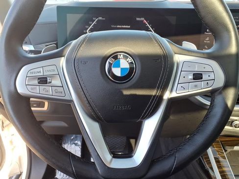 Used 2025 BMW X7 xDrive40i AWD/4WD image 26