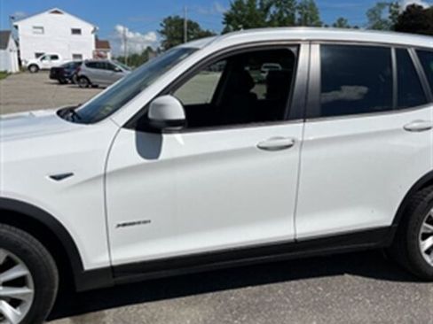 Used 2017 BMW X3 xDrive28i AWD/4WD image 12