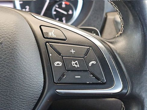 Used 2017 INFINITI QX30 Premium w/ Navigation Package image 23