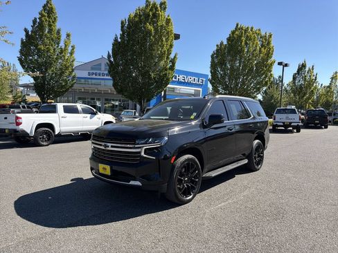 Certified 2022 Chevrolet Tahoe LT w/ LT Signature Plus Package AWD/4WD image 5