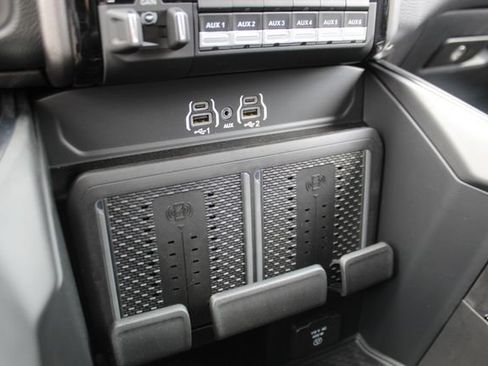 New 2026 RAM 2500 Laramie w/ Night Edition AWD/4WD image 24