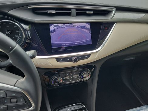 Used 2023 Buick Encore GX Select FWD image 25