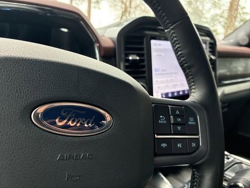 Used 2023 Ford F150 Lariat w/ Max Trailer Tow Package image 28