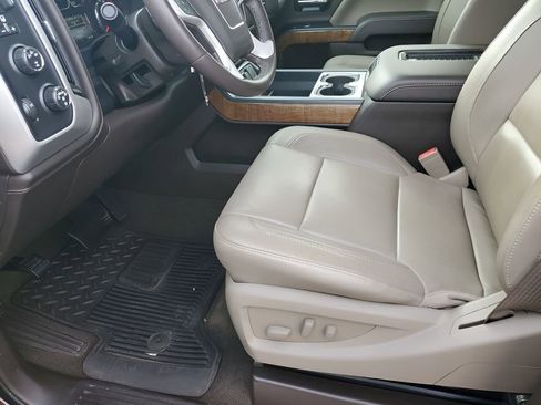 Used 2016 GMC Sierra 2500 SLT w/ Duramax Plus Package image 31