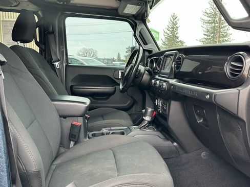 Used 2020 Jeep Wrangler Unlimited Sport AWD/4WD image 21