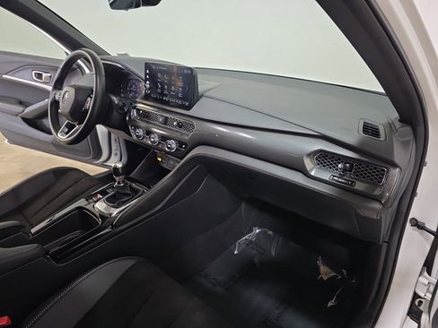 Used 2023 Acura Integra A-Spec image 38