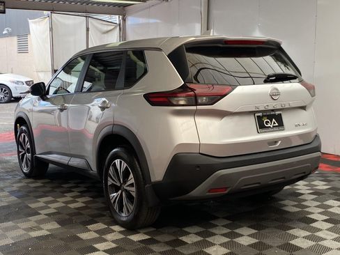 Used 2023 Nissan Rogue SV AWD/4WD image 4