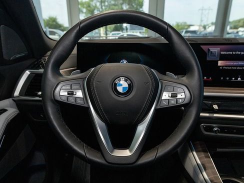 Used 2024 BMW X5 xDrive40i w/ Premium Package AWD/4WD image 5