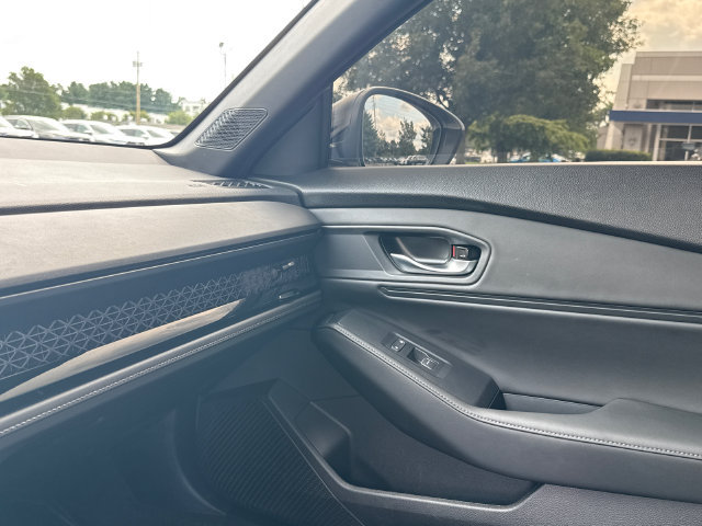 Used 2025 Honda Accord Sport image 21