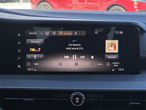 Used 2025 Nissan Murano SV image 3