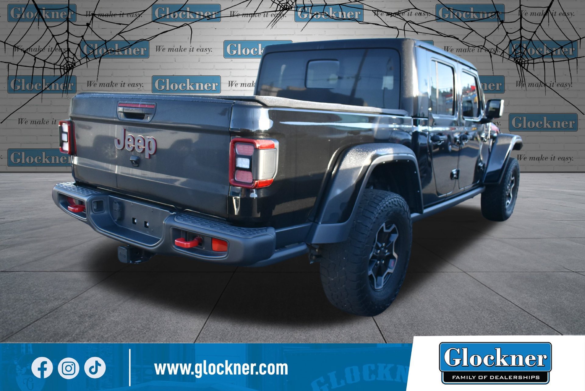 Used 2022 Jeep Gladiator Rubicon w/ LED Lighting Group AWD/4WD image 16
