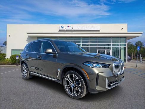 New 2026 BMW X5 sDrive40i image 1