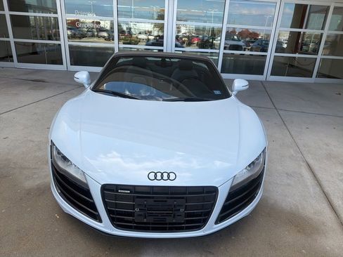 Used 2012 Audi R8 V10 image 21